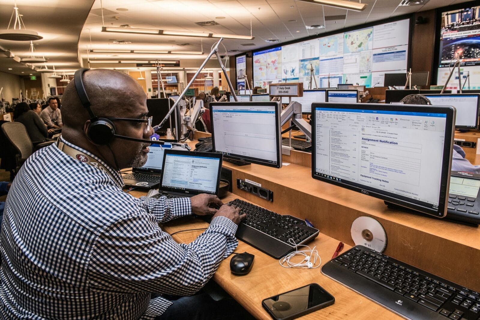 Recruiters in a strategy session